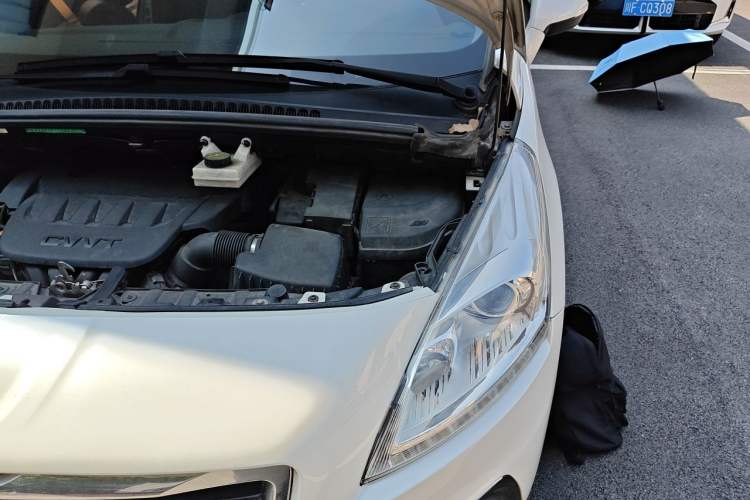 Used Peugeot 3008 2015 2.0L Automatic Classic Edition Engine Bay Left