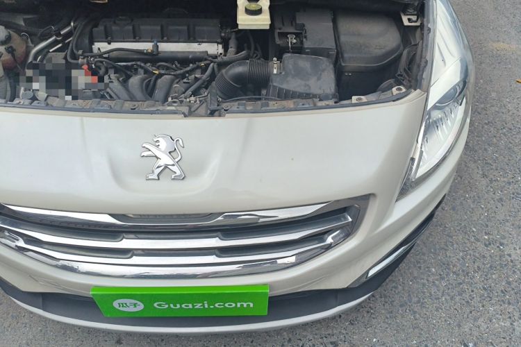 Used Peugeot 3008 2015 2.0L Automatic Classic Edition Engine Bay Left