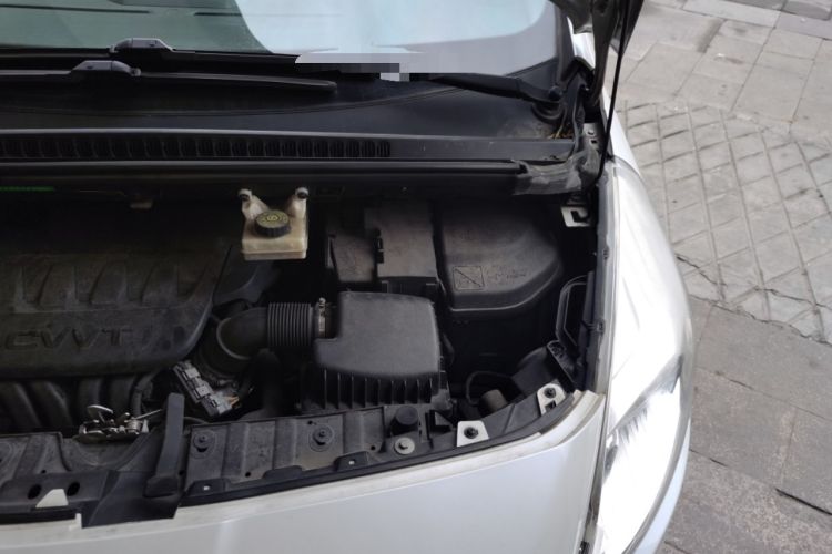 Used Peugeot 3008 2015 2.0L Automatic Classic Edition Engine Bay Left