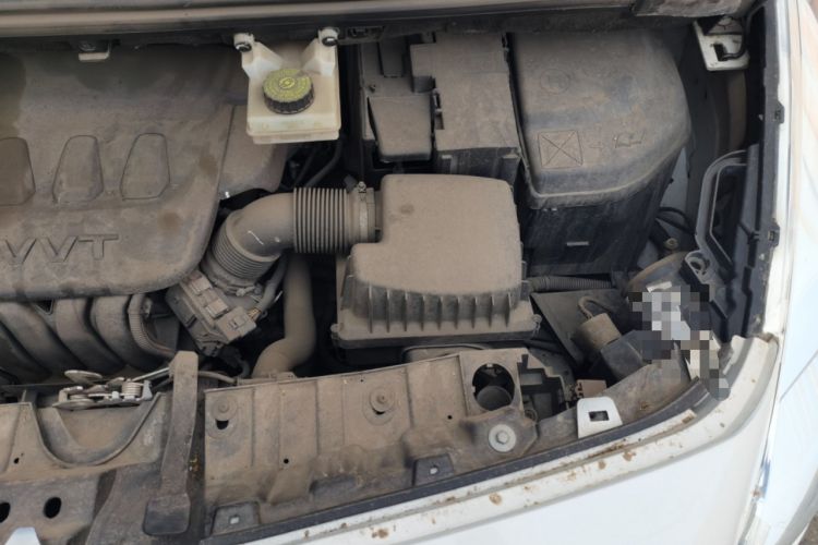 Used Peugeot 3008 2015 2.0L Automatic Classic Edition Engine Bay Left