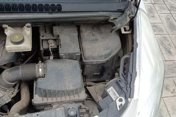 Used Peugeot 3008 2015 2.0L Automatic Classic Edition Engine Bay Left