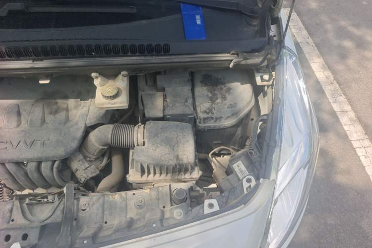 Used Peugeot 3008 2015 2.0L Automatic Classic Edition Engine Bay Left
