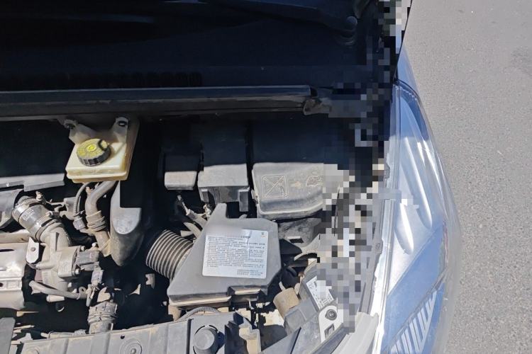 Used Peugeot 3008 2015 1.6THP Automatic Prestige Edition Engine Bay Left