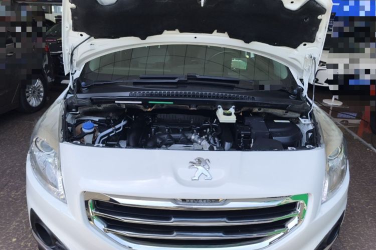 Used Peugeot 3008 2015 1.6THP Automatic Prestige Edition Engine Bay