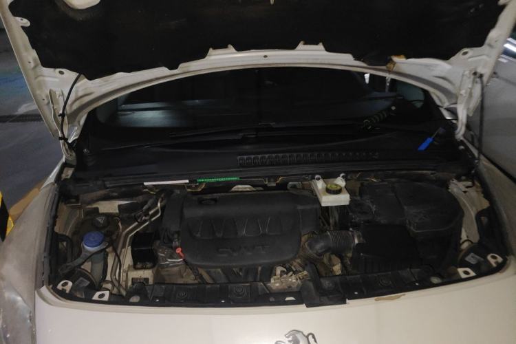 Used Peugeot 3008 2015 2.0L Automatic Trend Edition Engine Bay