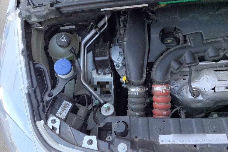 Used Peugeot 3008 2015 1.6THP Automatic Trend Edition Engine Bay Right