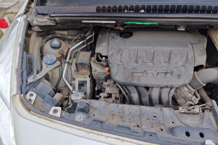 Used Peugeot 3008 2015 2.0L Automatic Classic Edition Engine Bay Right
