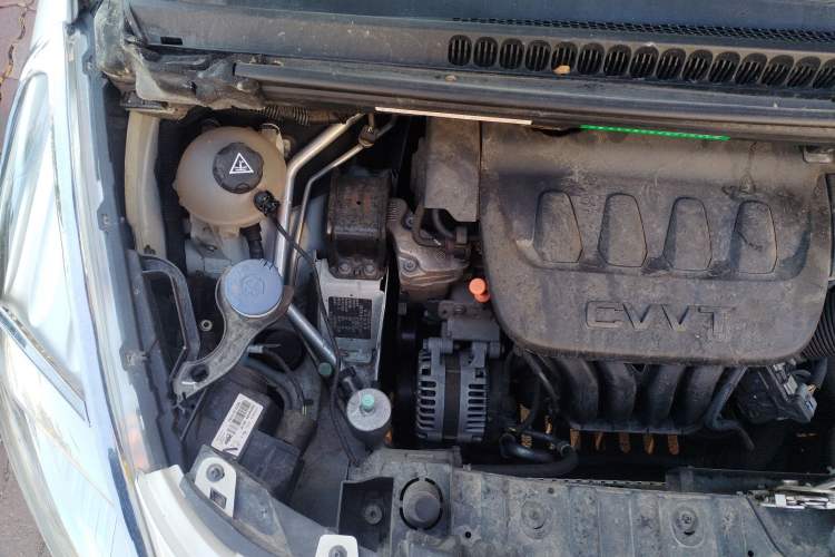 Used Peugeot 3008 2015 2.0L Automatic Classic Edition Engine Bay Right