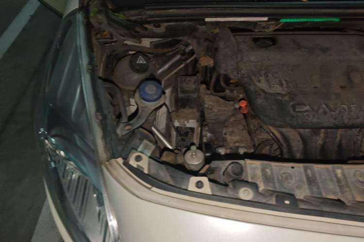 Used Peugeot 3008 2015 2.0L Automatic Classic Edition Engine Bay Right