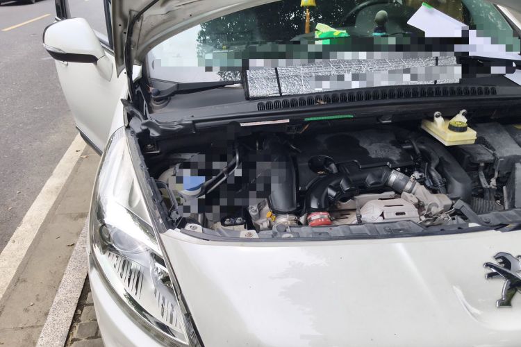 Used Peugeot 3008 2015 1.6THP Automatic Prestige Edition Engine Bay Right