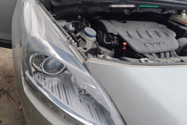 Used Peugeot 3008 2015 2.0L Automatic Classic Edition Engine Bay Right