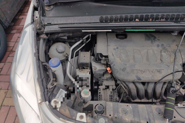 Used Peugeot 3008 2015 2.0L Automatic Classic Edition Engine Bay Right
