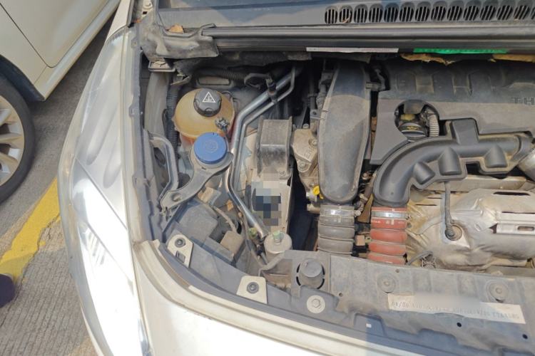 Used Peugeot 3008 2015 1.6THP Automatic Prestige Edition Engine Bay Right