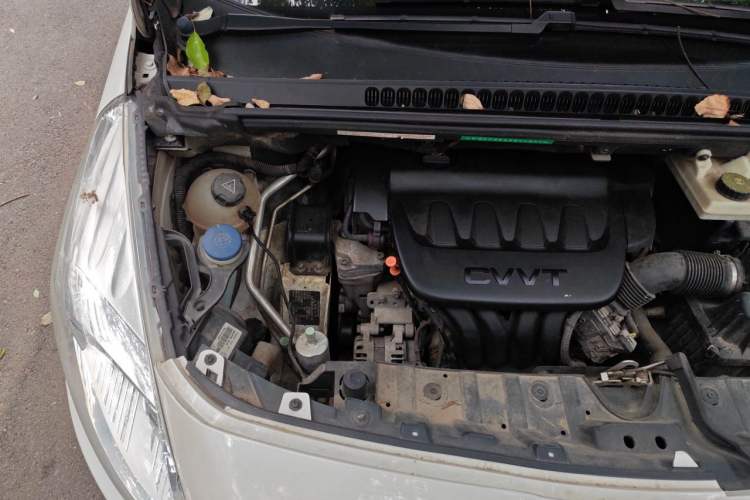 Used Peugeot 3008 2015 2.0L Automatic Trend Edition Engine Bay Right