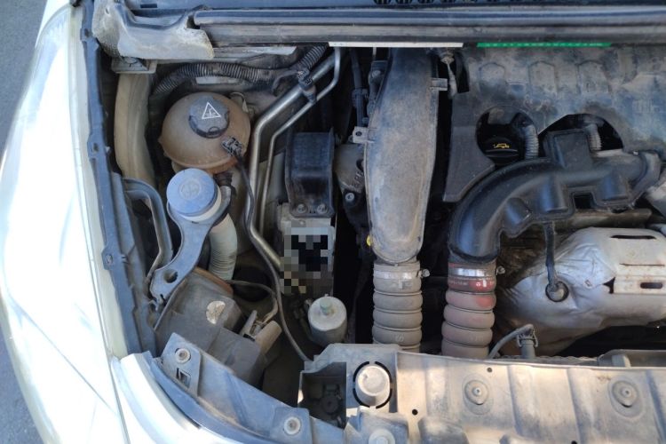 Used Peugeot 3008 2015 1.6THP Automatic Classic Edition Engine Bay Right