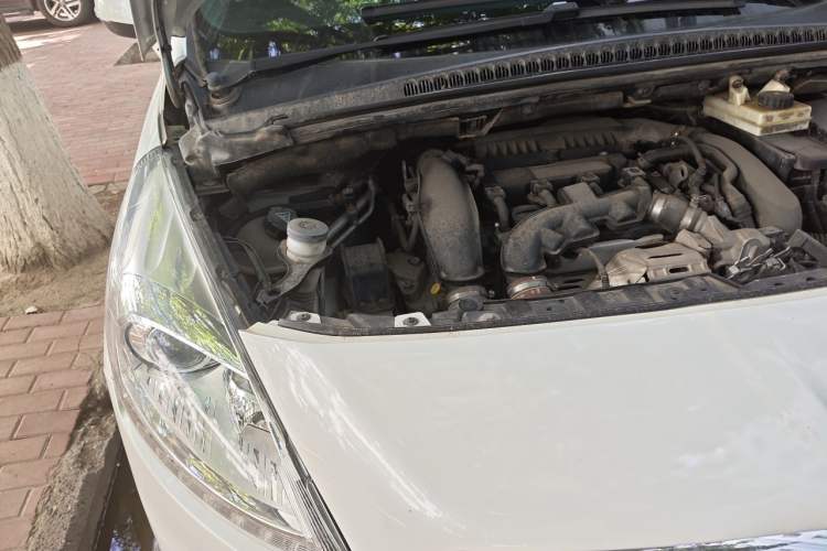 Used Peugeot 3008 2015 1.6THP Automatic Prestige Edition Engine Bay Right