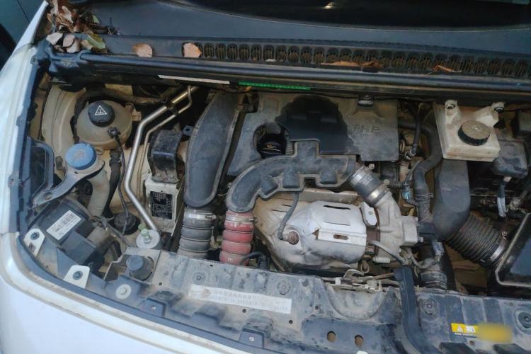 Used Peugeot 3008 2015 1.6THP Automatic Classic Edition Engine Bay Right