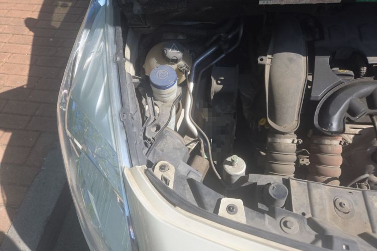 Used Peugeot 3008 2015 1.6THP Automatic Prestige Edition Engine Bay Right