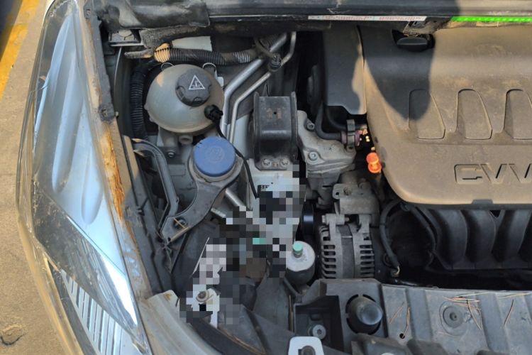 Used Peugeot 3008 2015 2.0L Automatic Classic Edition Engine Bay Right