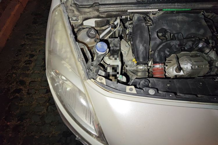 Used Peugeot 3008 2015 1.6THP Automatic Classic Edition Engine Bay Right