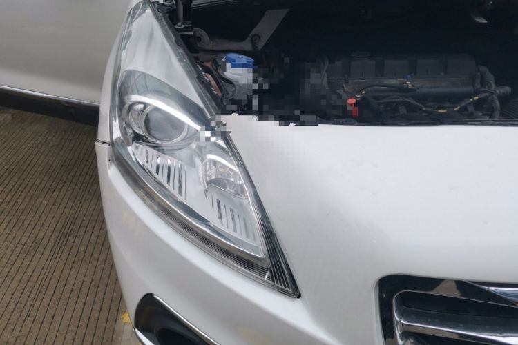 Used Peugeot 3008 2015 2.0L Automatic Classic Edition Engine Bay Right