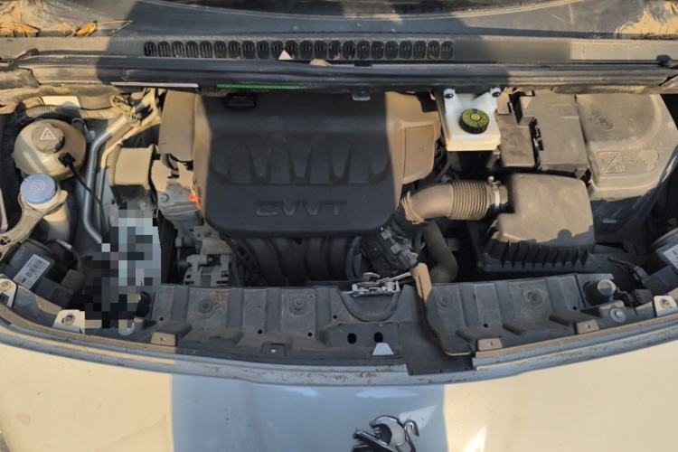 Used Peugeot 3008 2015 2.0L Automatic Classic Edition Engine Bay