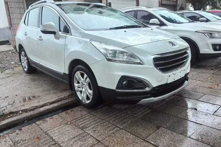 Used Peugeot 3008 2015 2.0L Automatic Classic Edition Exterior 2