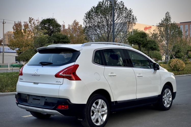Used Peugeot 3008 2015 2.0L Automatic Trend Edition Exterior 3