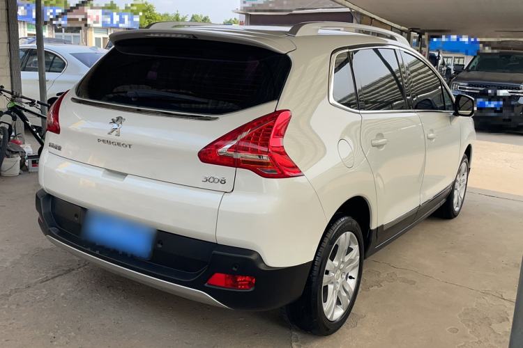 Used Peugeot 3008 2015 2.0L Automatic Classic Edition Exterior 4