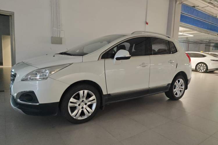 Used Peugeot 3008 2015 1.6THP Automatic Classic Edition Exterior 4