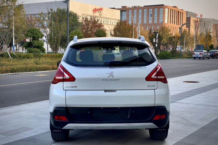 Used Peugeot 3008 2015 2.0L Automatic Trend Edition Exterior 6