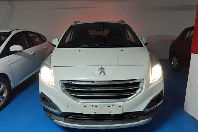 Used Peugeot 3008 2015 2.0L Automatic Classic Edition Front