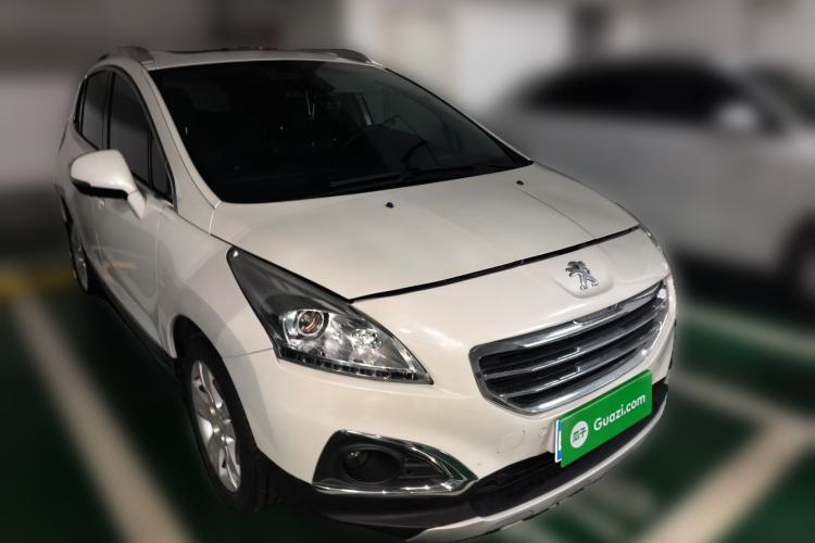 Used Peugeot 3008 2015 1.6THP Automatic Prestige Edition Front Right 45 Deg