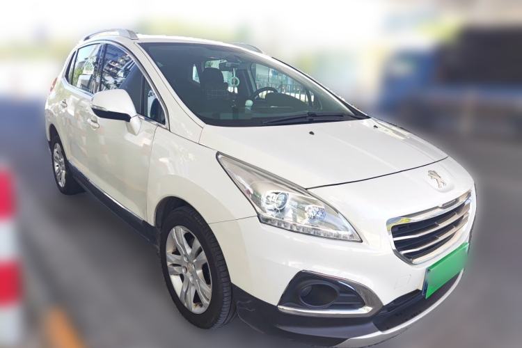 Used Peugeot 3008 2015 1.6THP Automatic Classic Edition Front Right 45 Deg
