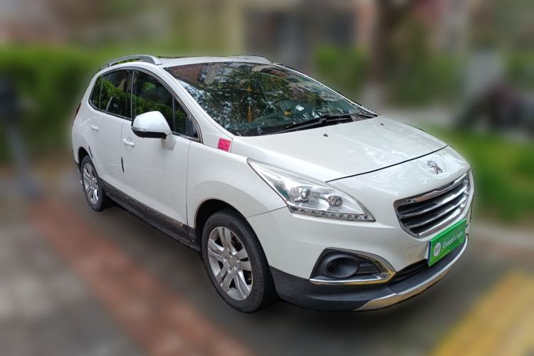 Used Peugeot 3008 2015 2.0L Manual Classic Edition Front Right 45 Deg