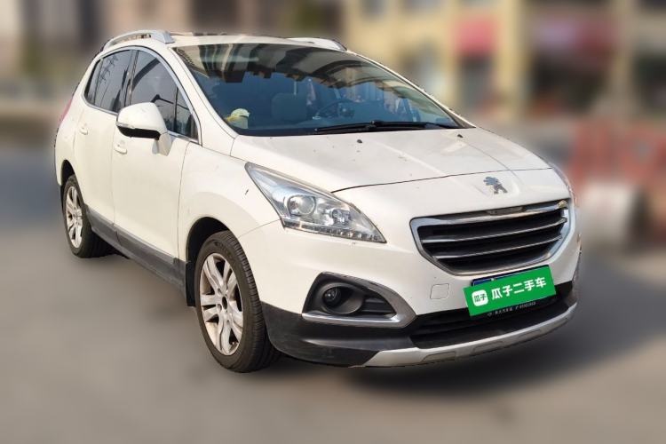 Used Peugeot 3008 2015 1.6THP Automatic Classic Edition Front Right 45 Deg