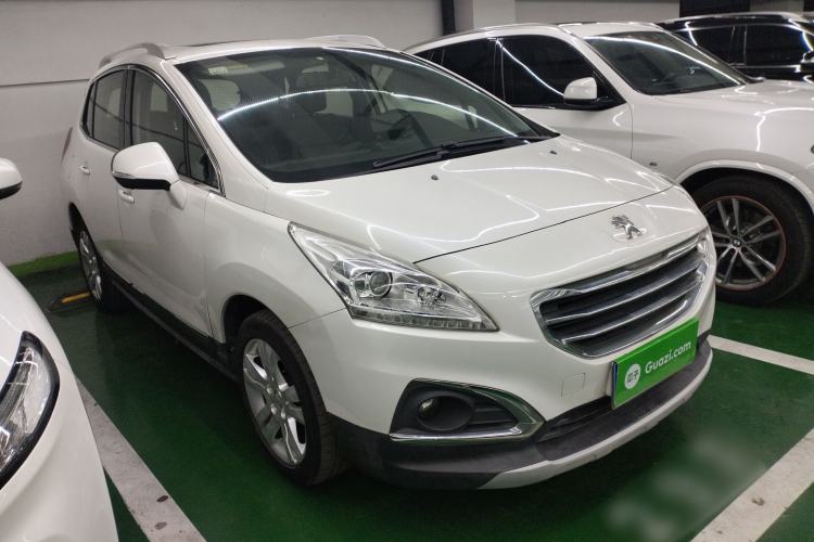 Used Peugeot 3008 2015 1.6THP Automatic Trend Edition Front Right 45 Deg
