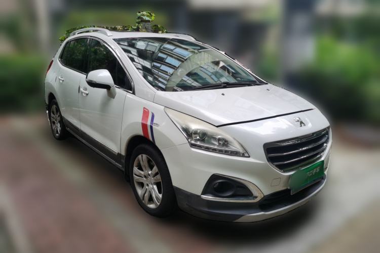 Used Peugeot 3008 2015 2.0L Automatic Classic Edition Front Right 45 Deg