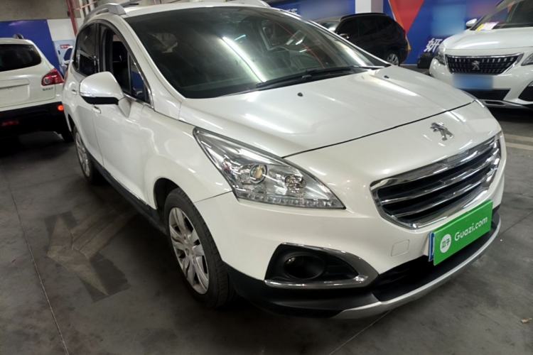 Used Peugeot 3008 2015 2.0L Automatic Trend Edition Front Right 45 Deg