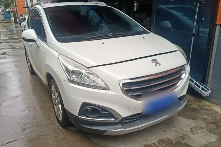 Used Peugeot 3008 2015 2.0L Automatic Classic Edition Front Right 45 Deg
