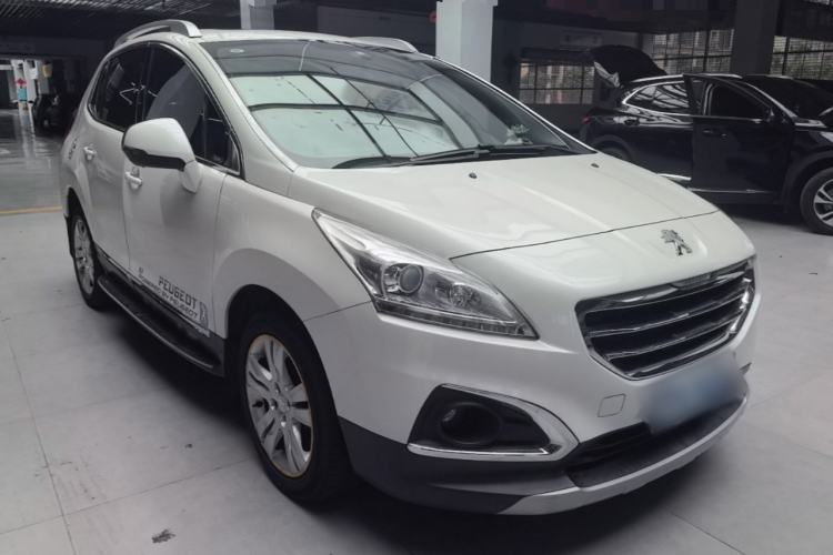 Used Peugeot 3008 2015 2.0L Automatic Trend Edition Front Right 45 Deg