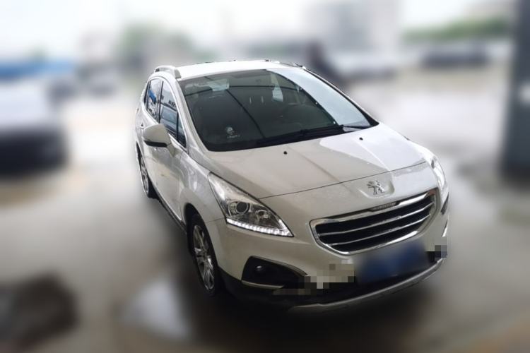 Used Peugeot 3008 2015 1.6THP Automatic Classic Edition Front Right 45 Deg