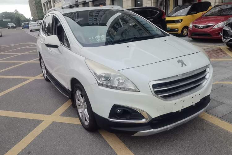 Used Peugeot 3008 2015 1.6THP Automatic Classic Edition Front Right 45 Deg