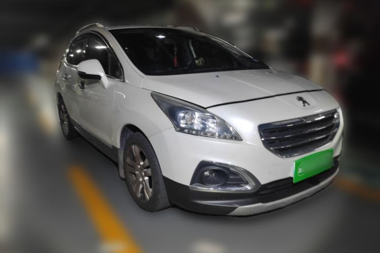 Used Peugeot 3008 2015 1.6THP Automatic Classic Edition Front Right 45 Deg