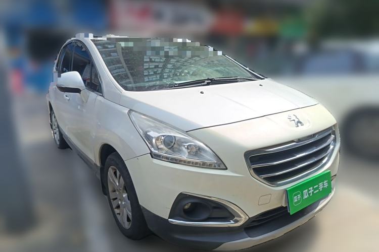 Used Peugeot 3008 2015 2.0L Automatic Trend Edition Front Right 45 Deg
