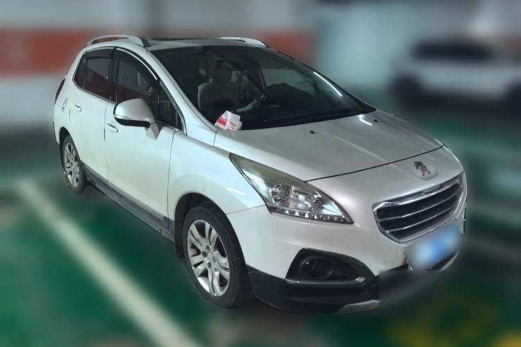 Used Peugeot 3008 2015 1.6THP Automatic Prestige Edition Front Right 45 Deg