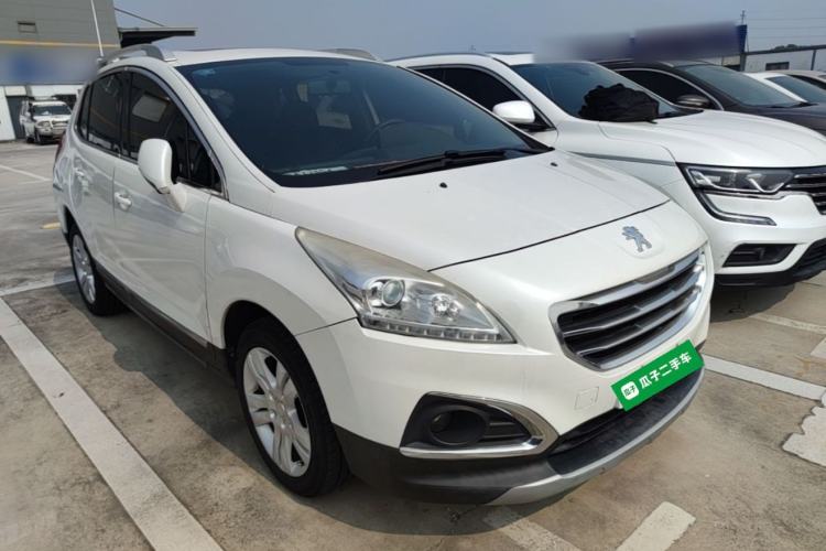 Used Peugeot 3008 2015 1.6THP Automatic Classic Edition Front Right 45 Deg