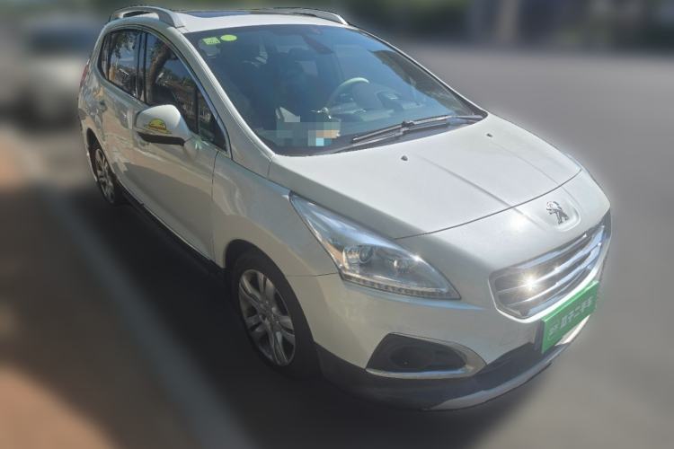Used Peugeot 3008 2015 1.6THP Automatic Prestige Edition Front Right 45 Deg