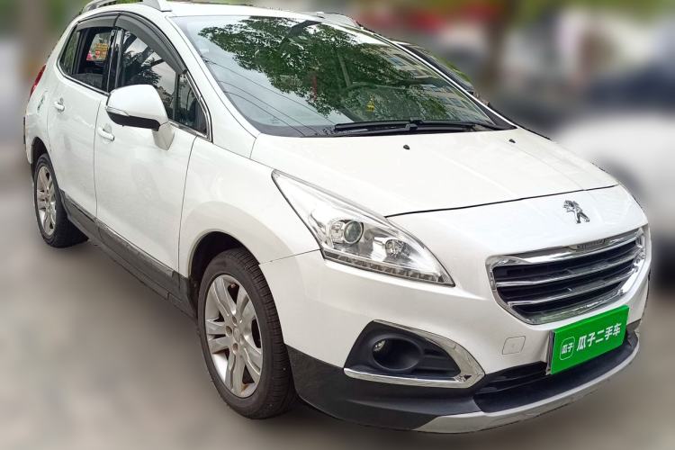 Used Peugeot 3008 2015 2.0L Automatic Classic Edition Front Right 45 Deg