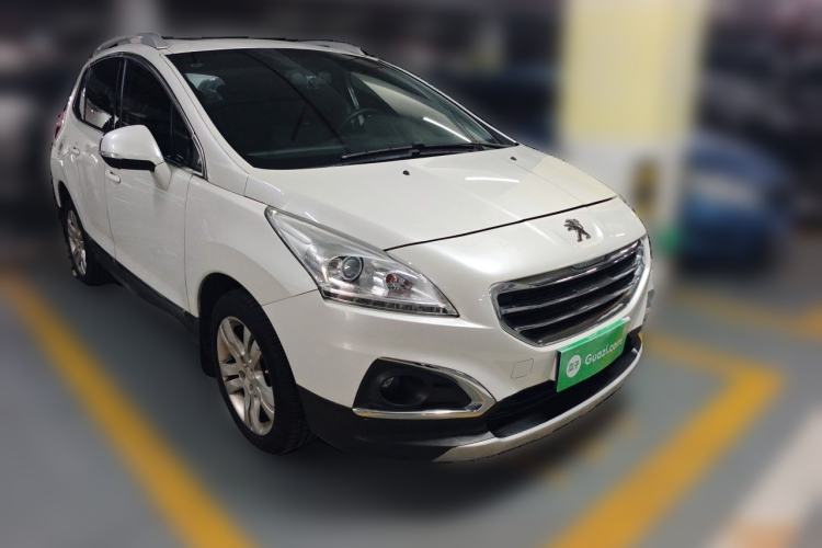 Used Peugeot 3008 2015 2.0L Automatic Classic Edition Front Right 45 Deg